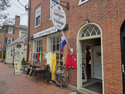 Strawberry Banke Antique and Vintage Shop