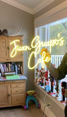 Juan Guapos Cafe