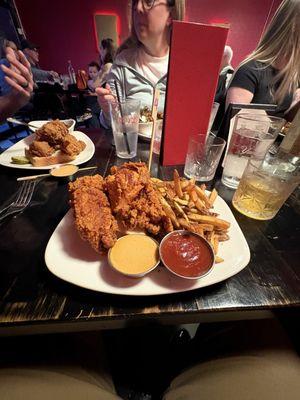 Bad Randy's Hot Chicken & BBQ Lounge