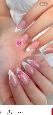 10/10 This was my inspo picture. She killed it. I love this place