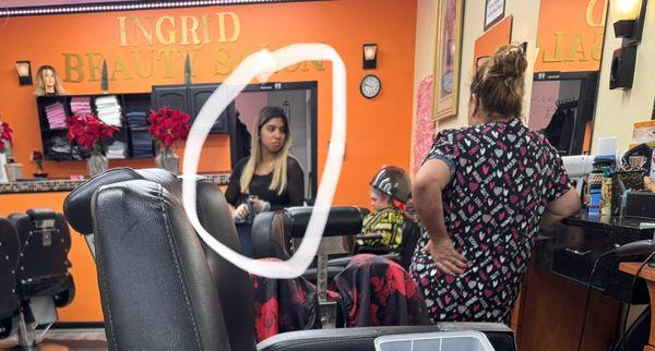 DO NOT GO TO HER FOR HAIR CUT OR HAIR DYE.