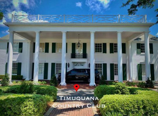 Luxury chauffeured black car service in Jacksonville Timuquana Country Club for Weddings, Golfing, Proms and Airport transfers