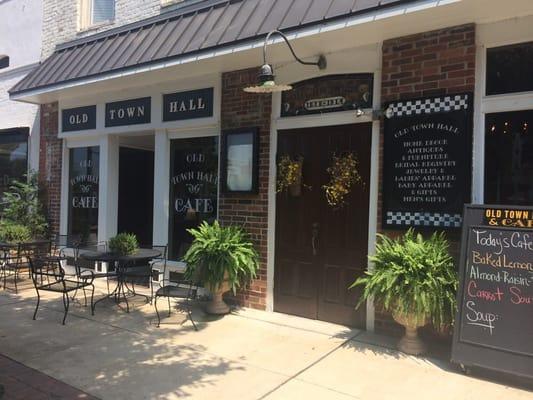 Old Town Hall & Cafe