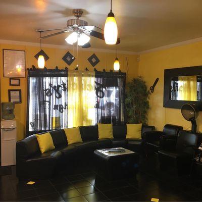 Lizzee Hair & Self Care