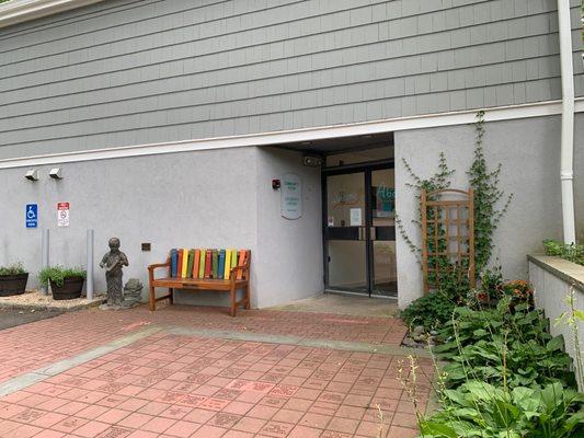 Locust Valley Library