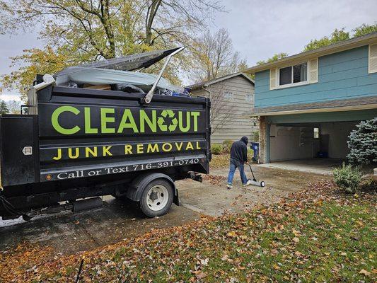 Cleanout Junk Removal
