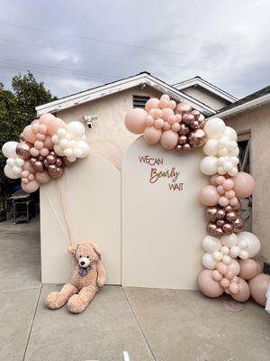 We Can Bearly wait. Girl edition #babyshowerdecorations
