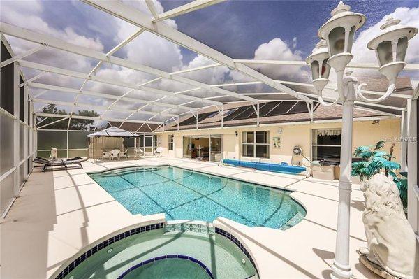 Michelle Curry - Your Home Sold Guaranteed Realty