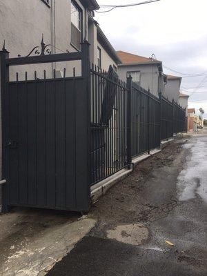 San Sierra Apartments / Sierra Bonita Apartments