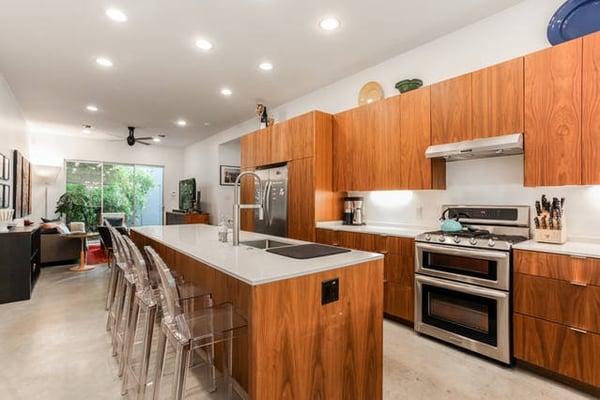 Modern Farmhouse - Wallerspace