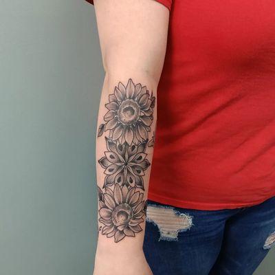 Hearts Tattoo & Piercing Company