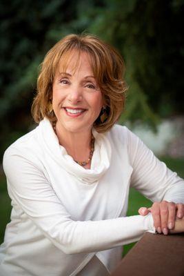 Psychotherapist Susan L Hollander