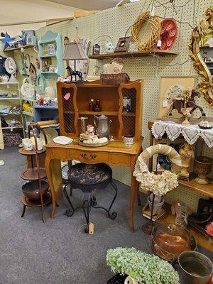 The Red Canary Mercantile