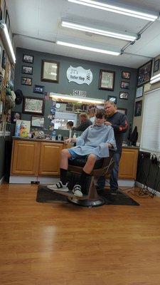 JT's Barber Shop