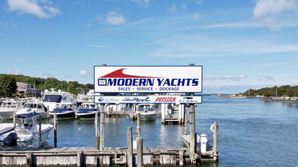 Modern Yachts