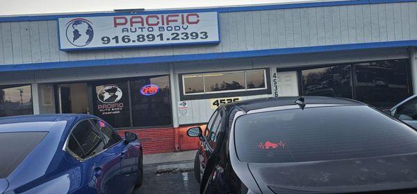 Pacific Auto Body