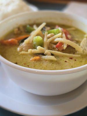 Green curry with chicken