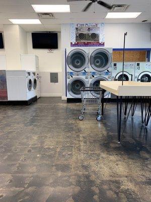 Washin' Anniston Coin Laundry