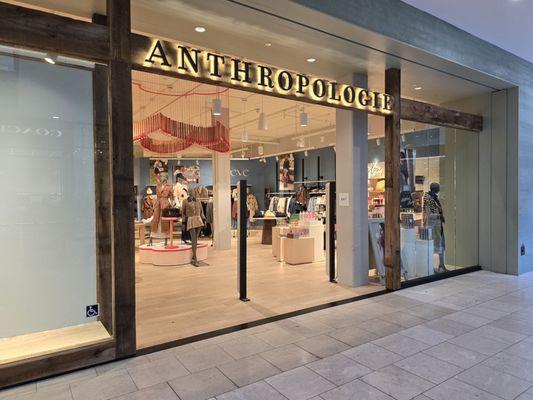 Anthropologie
