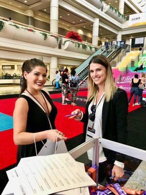 New Orleans brand ambassadors, trade show models, convention models