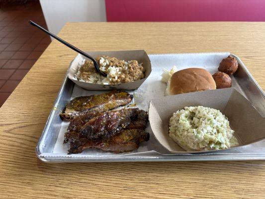 Food was good. But portions to what you paid sad. I will not come back to this establishment.