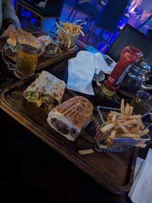 Kan Zaman Hookah Bars