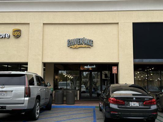 Silverlake Ramen - Crossroads