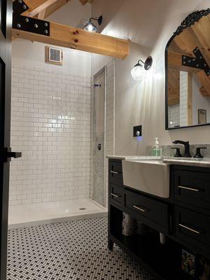 Alchemy Decorating and Renovations