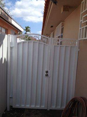 Alpha Fencing Contractors