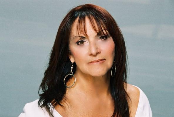 Deeva's Style Studio