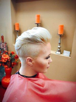 It's Her's Beauty Salon