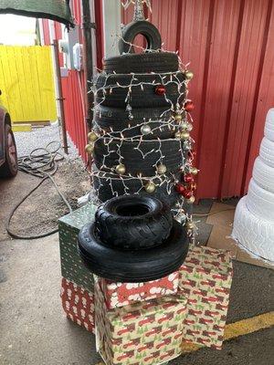 Medina’s Tire & Mechanic Shop