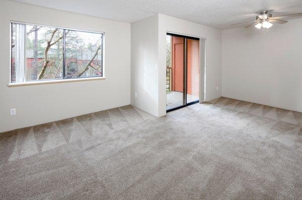 Crystal Lake Apartments