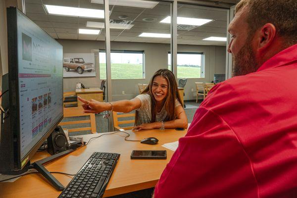Customer with financing, finding a vehicle that works with their monthly budget!