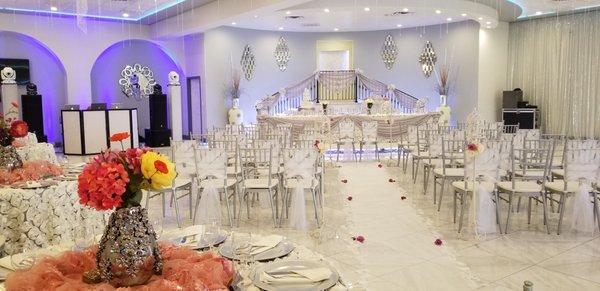 Perla's Deluxe Hall