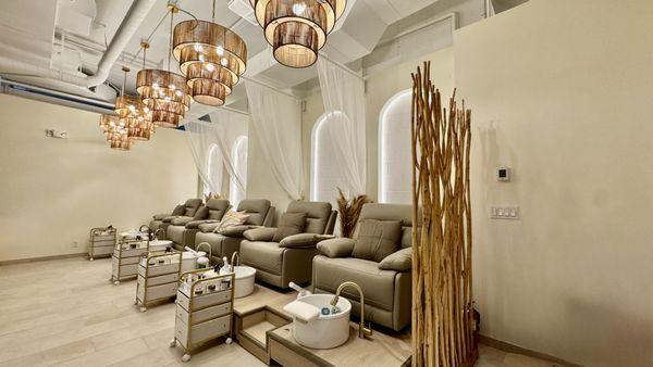 La Pure Waikiki Spa & Cafe