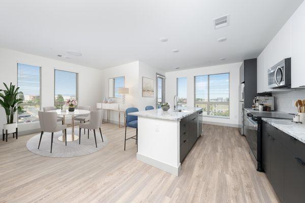 Legacy Metro 525 Apartments