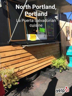 La Puerta Salvadorian Cuisine