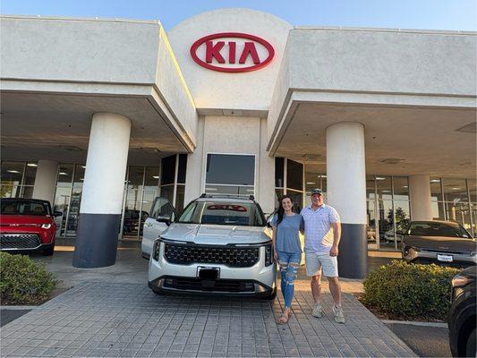 Palmdale KIA