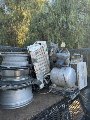 I Pickup Metal For Free