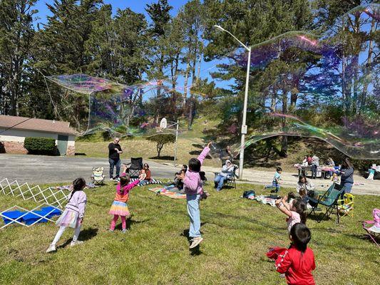 The San Francisco Bubble Man