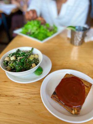 Tofu with bbq sauce and greens of the day