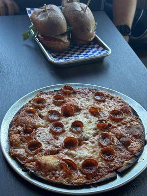Small cheese and pepperoni pizza with Italian torta