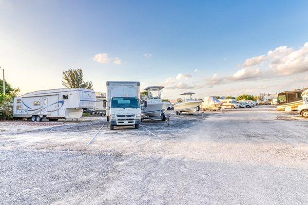 RecNation RV & Boat Storage