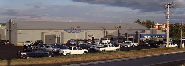 Freeway Motors of Rogers