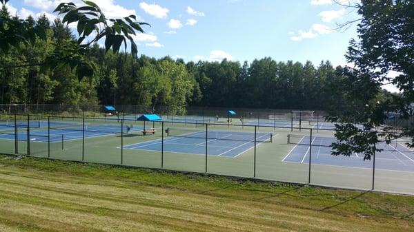 Taconic Sport and Racquet
