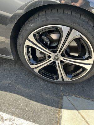 Van Nuys Hubcaps & Wheels