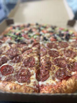 Half veggie half pepperoni pizza