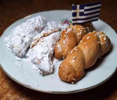 Lots of Cookies freshed baked $17.95 lb