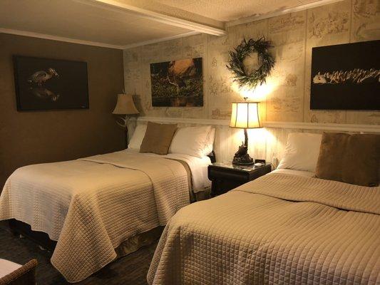 Blackhawk's Trail Lodge